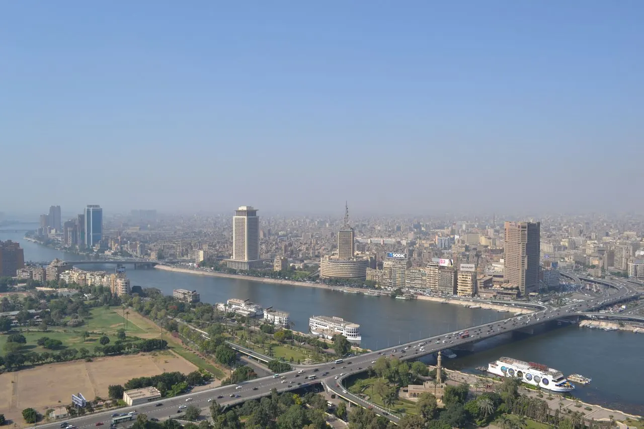 القاهرة والإسكندرية